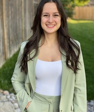 Book an Appointment with Jennifer Roleira for Osteopathy