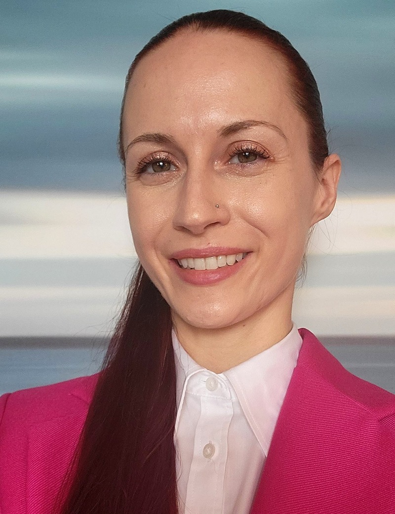 Dr. Sara Worth
