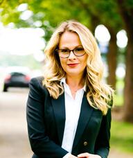 Book an Appointment with Ms. Eleni Kapetanios for Psychotherapy