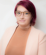 Book an Appointment with Ms. Hayley Ratcliffe at Trickett Psychotherapy & Counselling