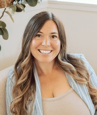 Book an Appointment with Stephanie Curtis for Counselling