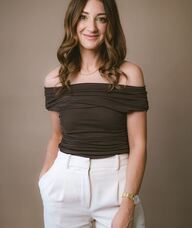 Book an Appointment with Jenelle Thiessen for Consultation