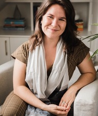 Book an Appointment with Dr. Daphnée Genesse for Psychologist