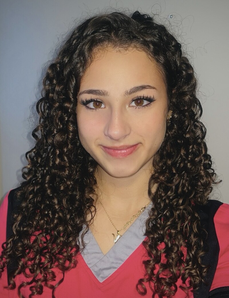 Nicolette Charboneau