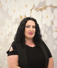 Book an Appointment with Ellie Kosmacaj for Medical Aesthetics