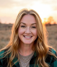 Book an Appointment with Shauna Giesbrecht for Counselling