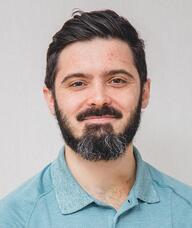 Book an Appointment with Iordan Krouchev for Physiothérapie