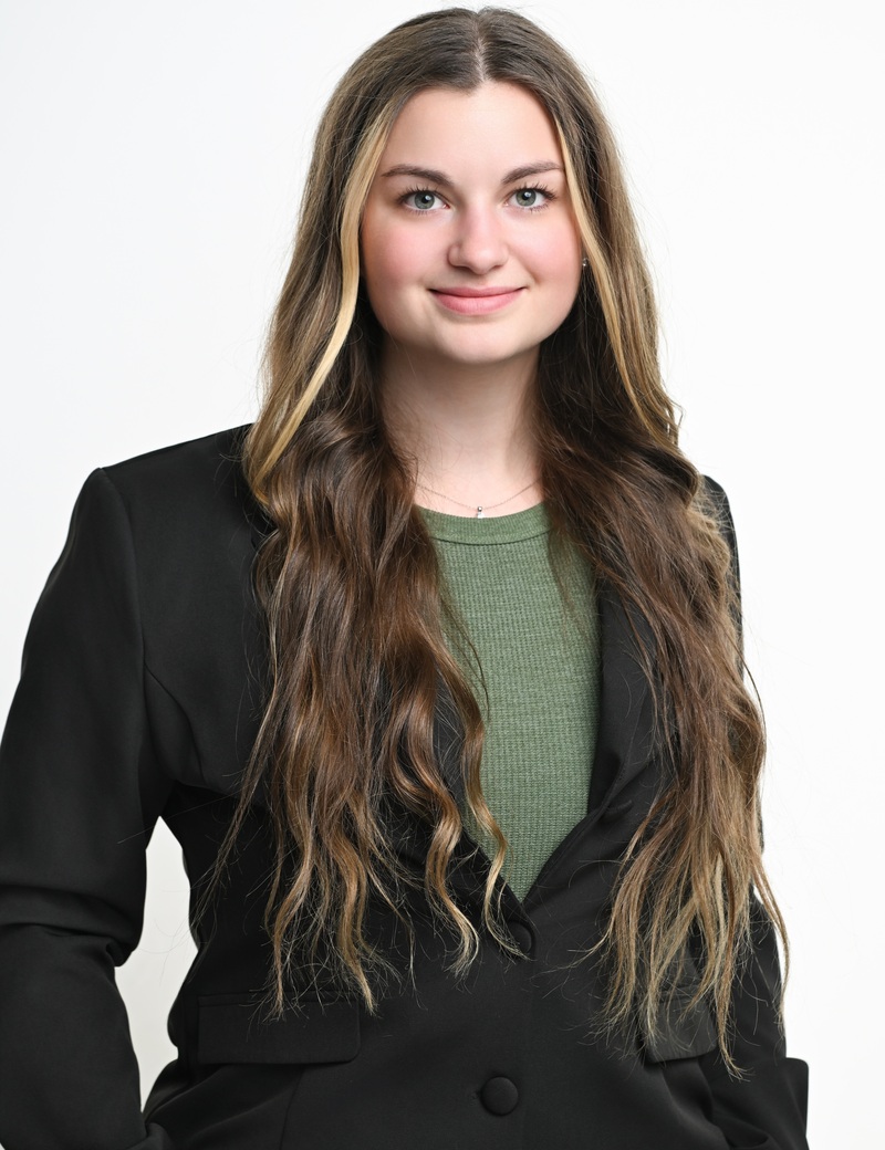 Dr. Mandy-Jo Stratuliak