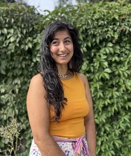 Book an Appointment with Henna Sodhi for Osteopathy