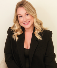 Book an Appointment with Jenna Johnson for Consultation