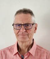 Book an Appointment with Dariusz Spoz at back2rehab physiotherapy